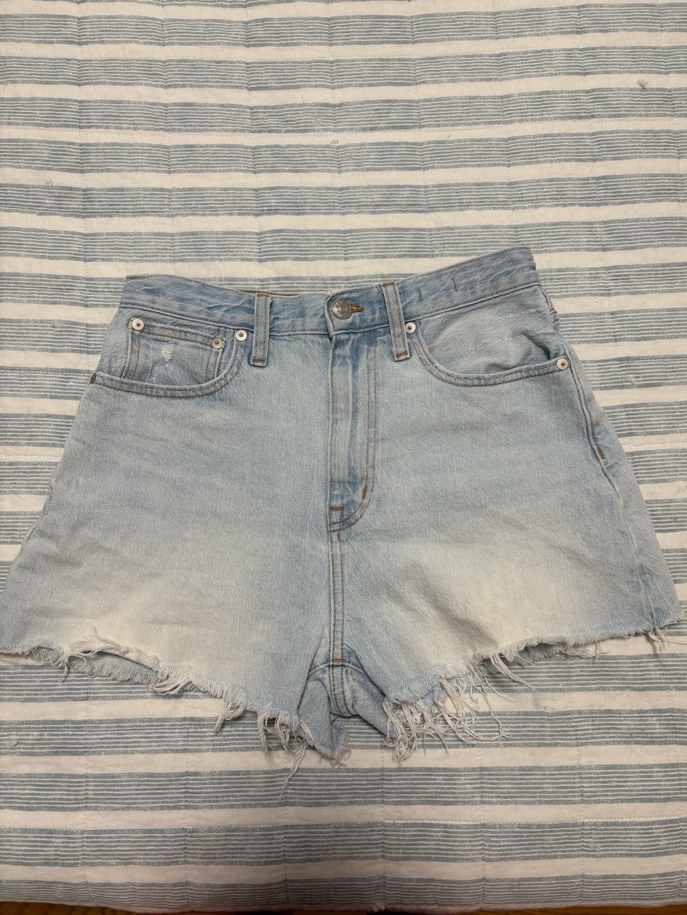 Madewell The Mom Jean Short Short Denim Jean Shorts Sz 26 EUC